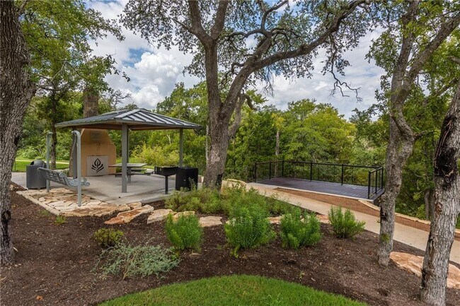 Building Photo - 1161 La Conterra Blvd