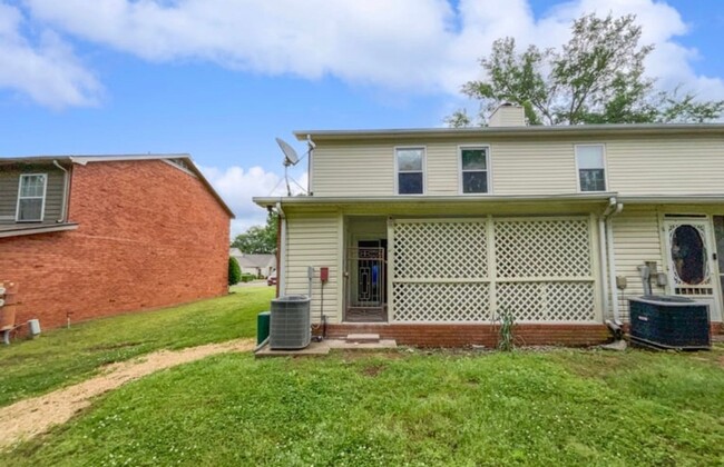 Building Photo - Charming 2BR House in Smyrna