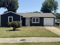 Building Photo - 2374 Talco Dr
