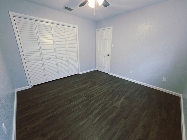 Building Photo - 3149 Crest Colony Ln