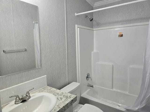 Building Photo - 7263 Greenbrier Village Rd