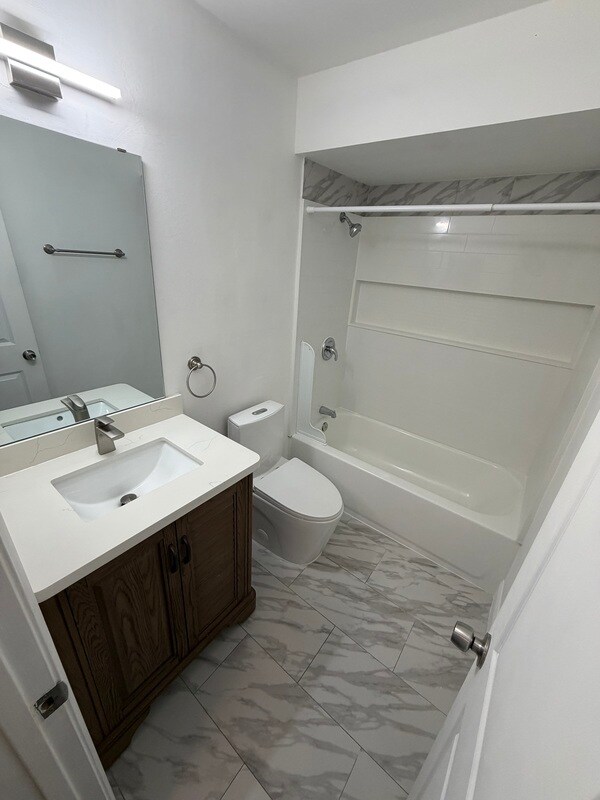 Building Photo - 8212 Citrus Chase Dr