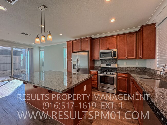 Building Photo - Beautiful 4 Bedroom Home in McKinley Village Community