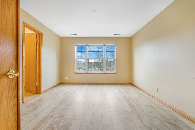 Building Photo - 2760 Packford Ln