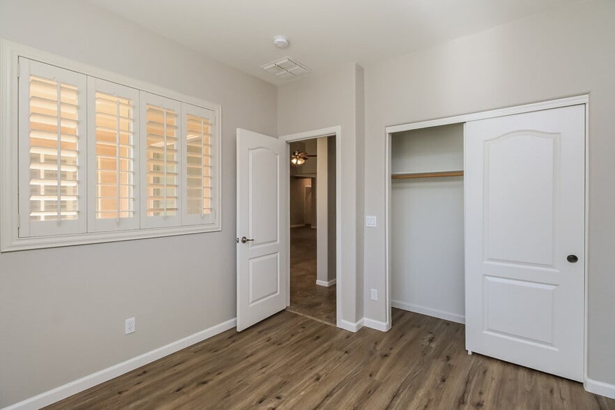 Building Photo - 21791 E Calle de Flores