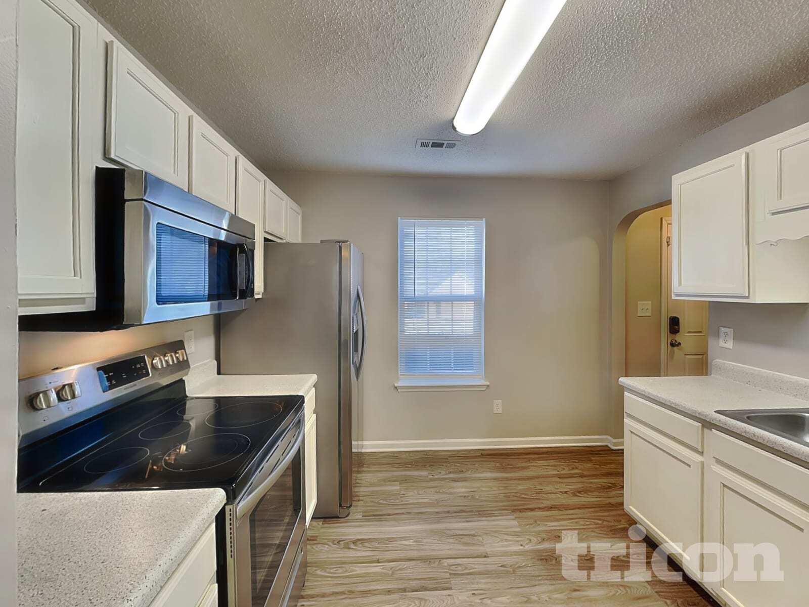 Building Photo - 1026 Summit Hills Dr