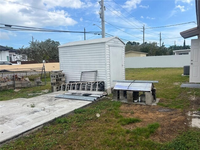 Building Photo - 21321 SW 99th Ct