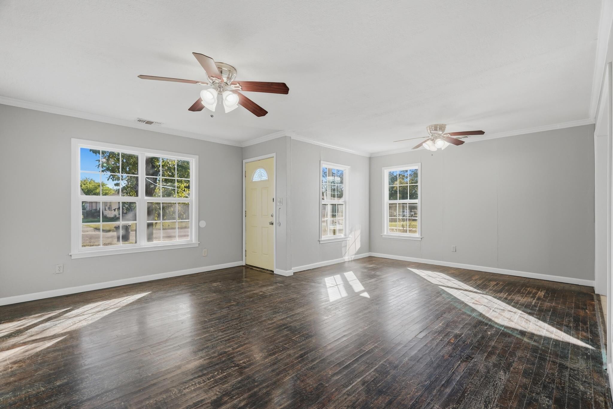 Building Photo - 2618 S 22nd St