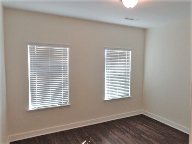 Building Photo - 4907 Horatio Ct