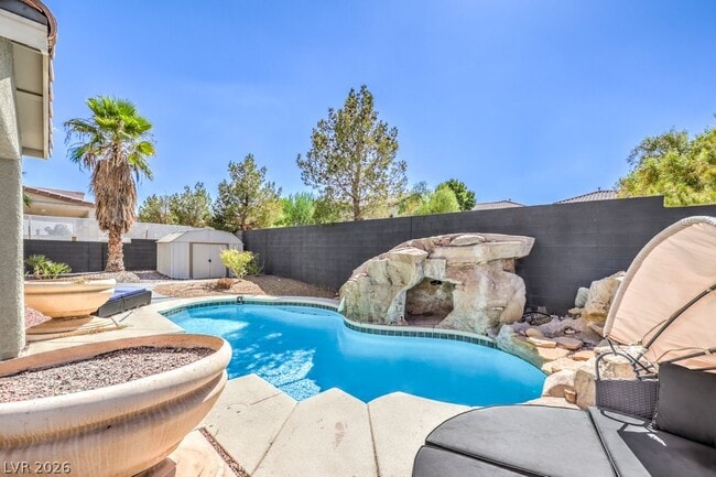 Building Photo - 5663 Artesia Lake Ct