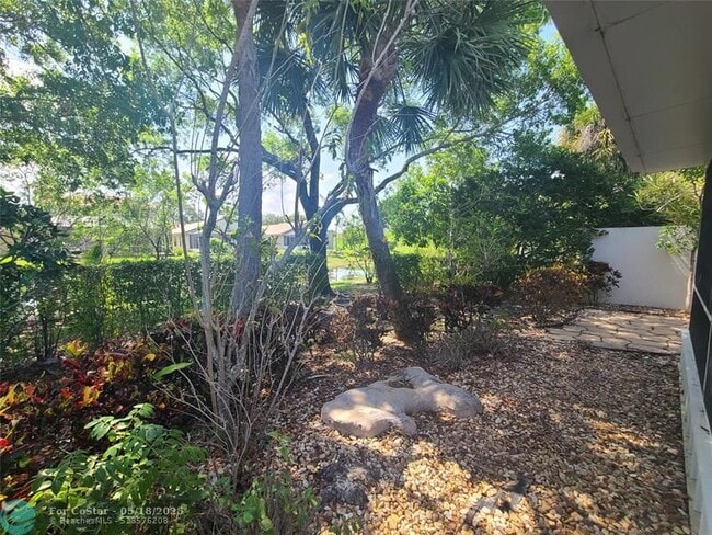 Building Photo - 5692 NW 120th Terrace