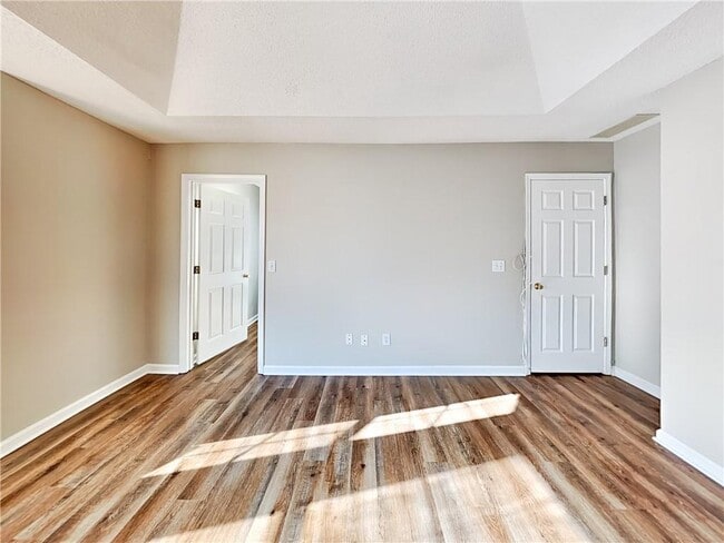 Building Photo - 2755 Ivey Park Dr