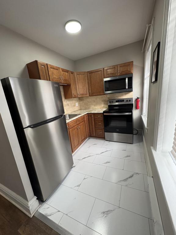 Building Photo - 1025 W Turner St