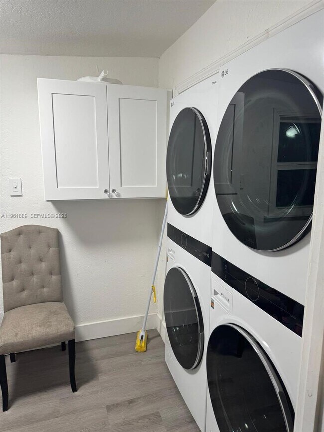 Building Photo - 11115 Duval Rd