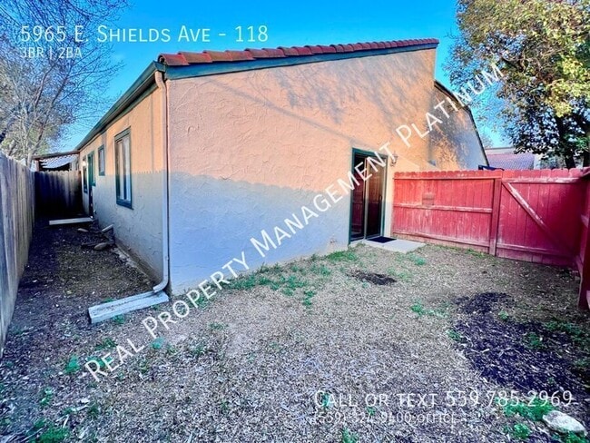 Building Photo - 5965 E Shields Ave