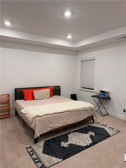 Building Photo - 8755 Chesford Grv