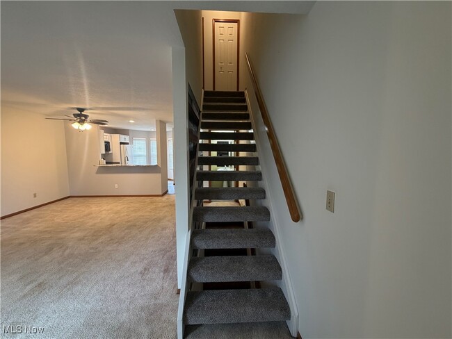 Building Photo - 6913 Tippecanoe Rd