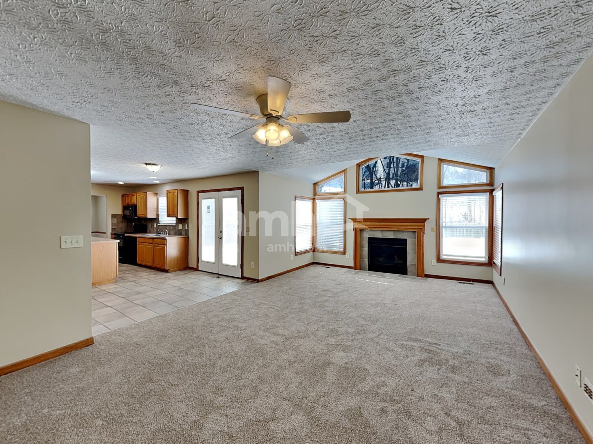 Building Photo - 375 Highbanks Valley Dr