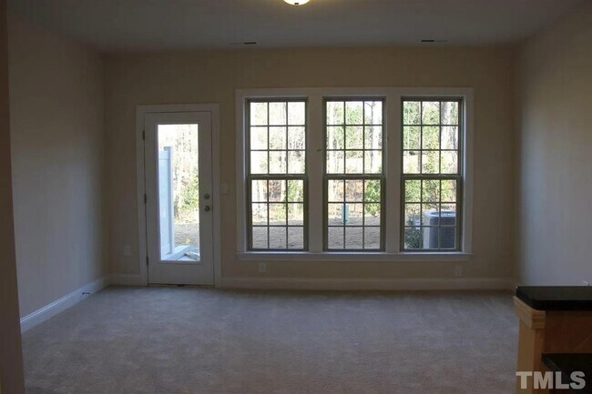 Building Photo - 241 Daymire Glen Ln