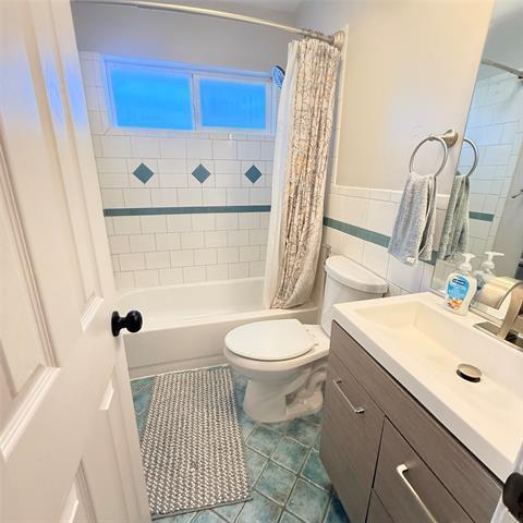 Building Photo - 1808 Donna St