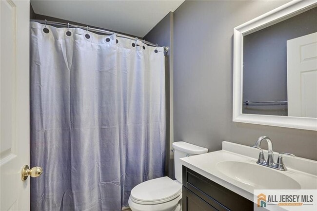 Building Photo - 268 Kempsey Dr