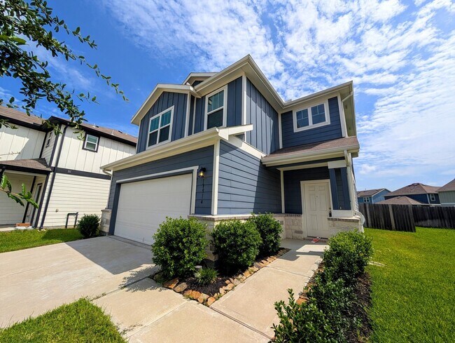 Primary Photo - 17914 Grassy Prairie Dr