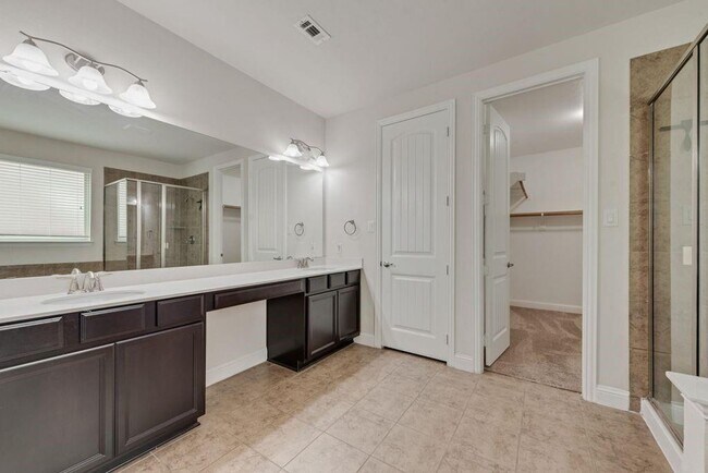 Building Photo - 1398 Caspian Dr