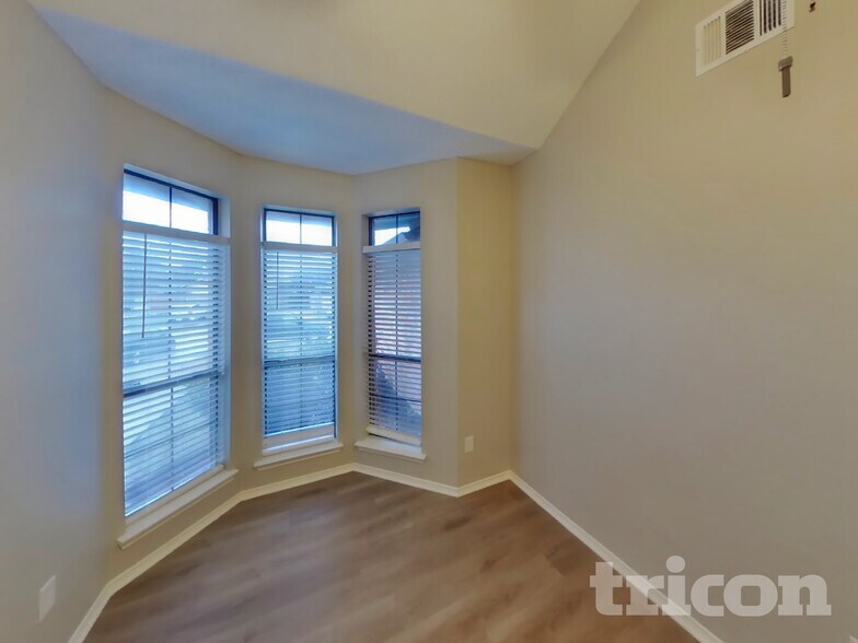 Building Photo - 4116 Amy Dr