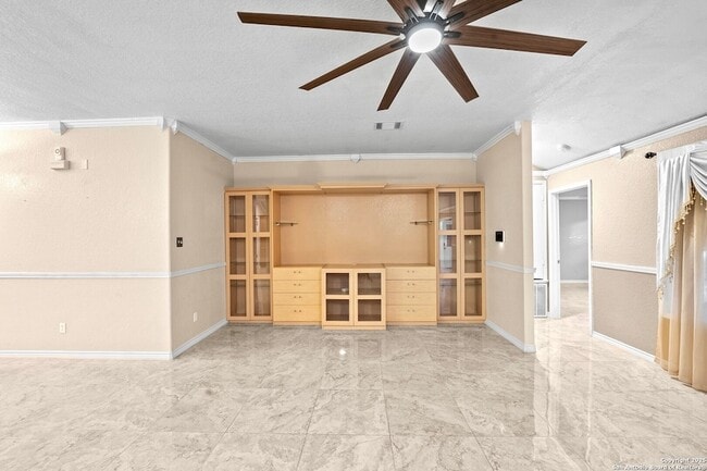 Building Photo - 6739 Tezel Bend