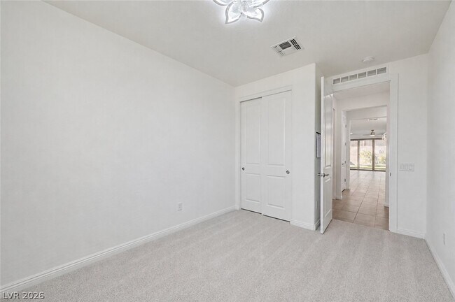 Building Photo - 2014 Millergrove Ave