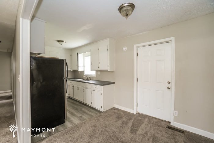 Building Photo - 532 Amy Dr