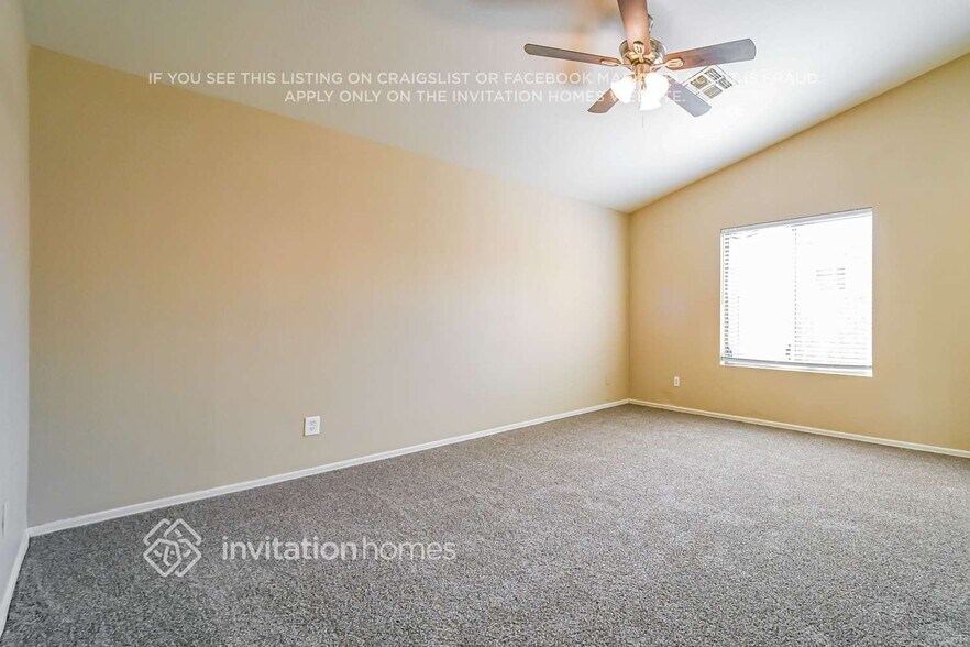 Building Photo - 9025 W Avalon Dr