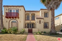 Building Photo - 8544 Saturn St