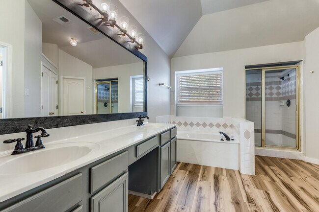 Building Photo - 9216 Rustlers Creek Dr