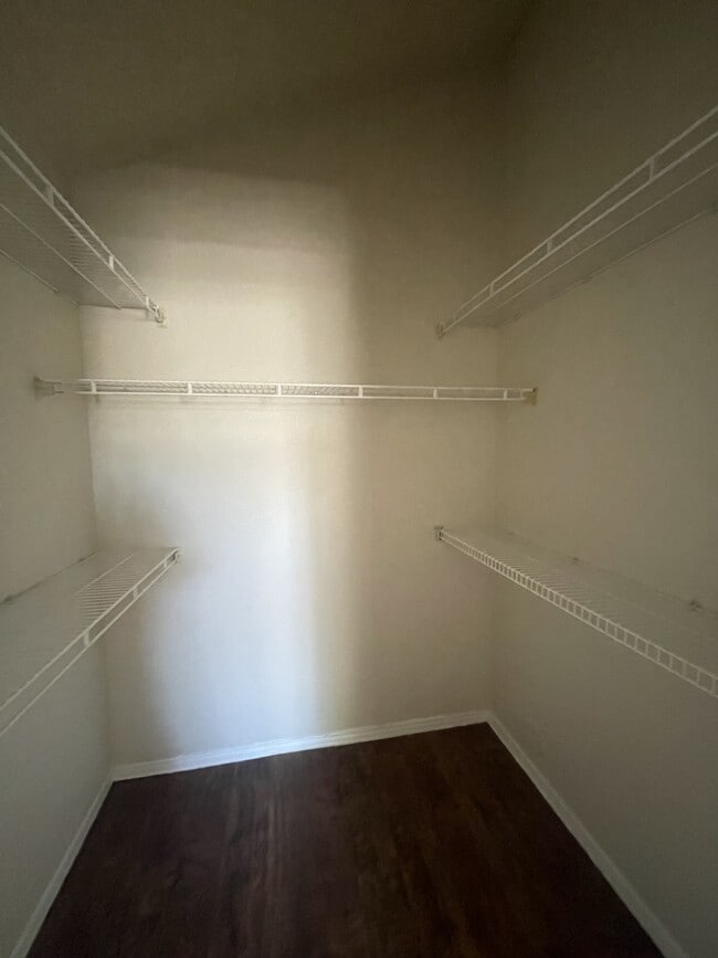 Building Photo - 12040 Sal Rasura Ct