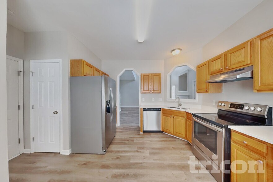 Building Photo - 5224 Anchorage Way