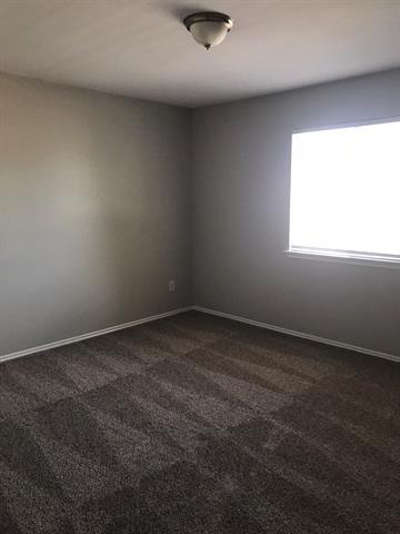 Building Photo - 2809 Terrace Dr