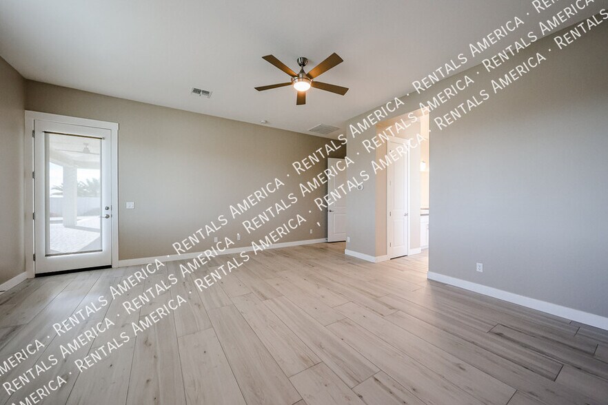 Building Photo - 31121 N 136th Wy