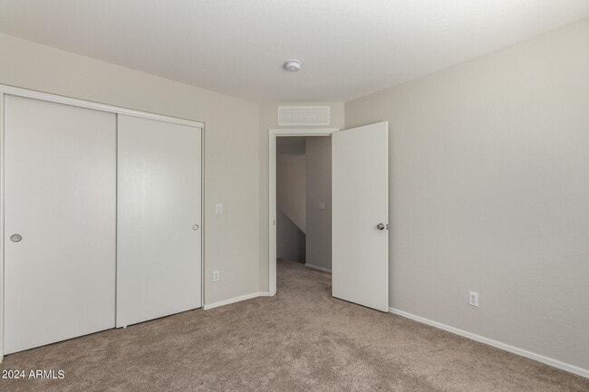 Building Photo - 23598 W Bowker St