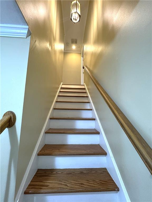 Building Photo - 5338 Roberts Dr