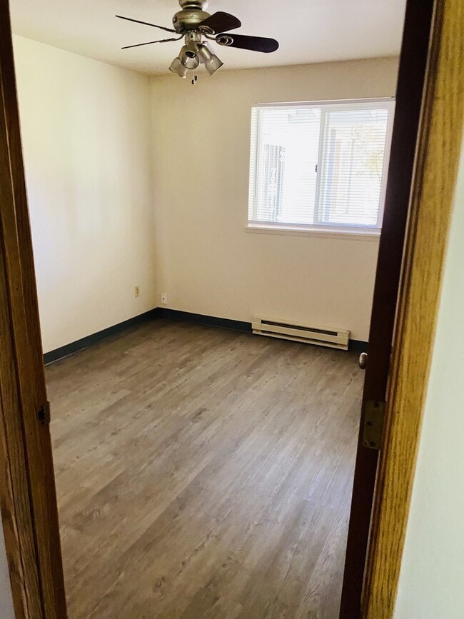 Building Photo - 505 Louis J Ave