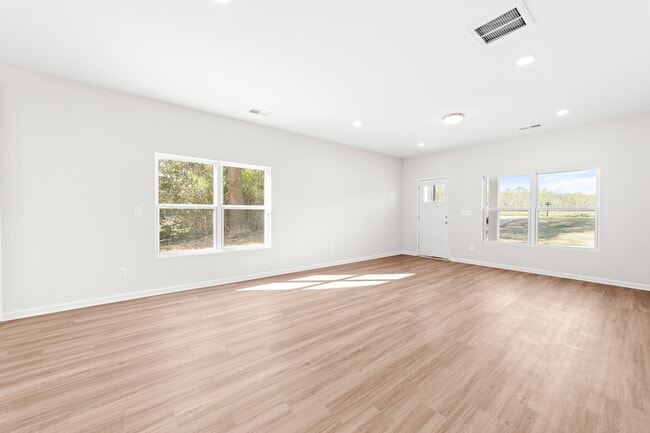 Building Photo - 1132 N 14th St