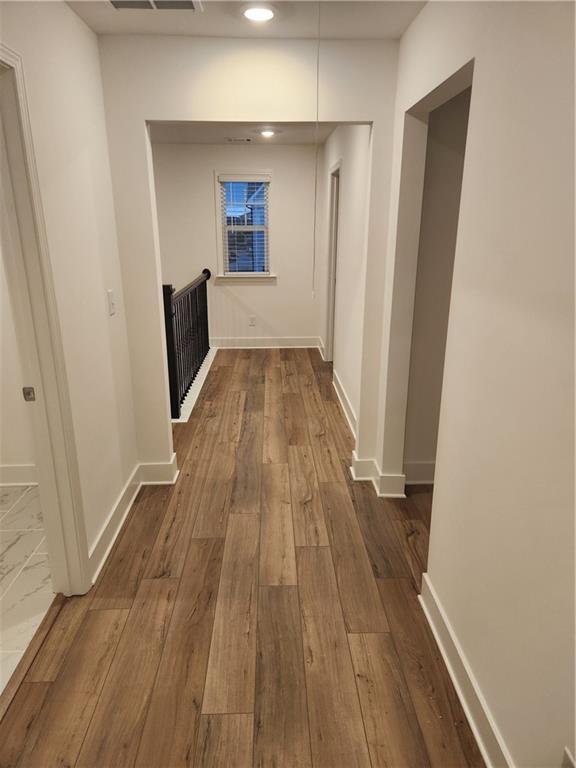 Building Photo - 221 Brownlee Rd