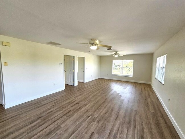 Building Photo - 9458 Anita Ave