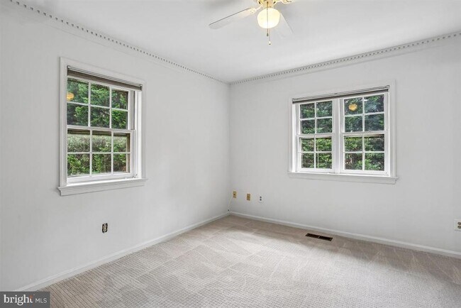 Building Photo - 4930 Bradley Blvd