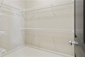 Building Photo - 5429 Willow Oak Dr