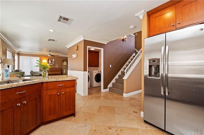 Building Photo - 782 Viewtop Ln