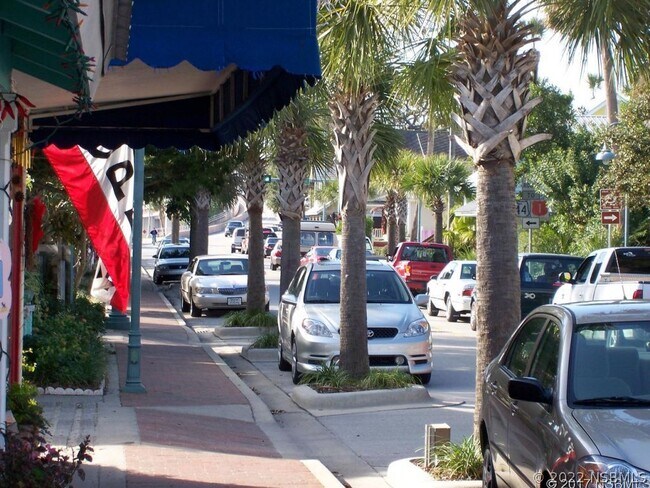 Building Photo - 4301 S Atlantic Ave