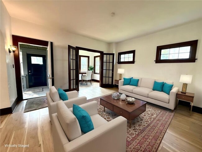 Building Photo - 1333 1st Ave