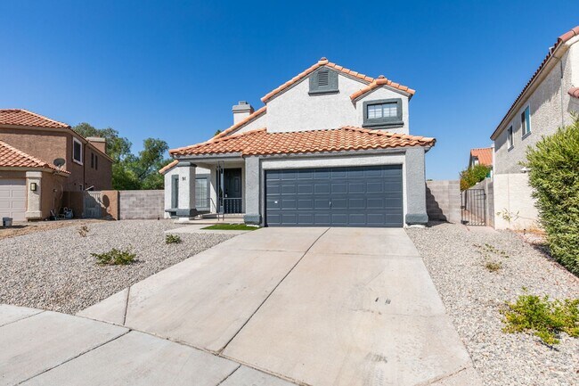 Building Photo - 3-Bedroom Dream Home in Green Valley